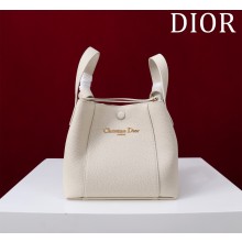 DIOR Medium Signature Bucket Bag IN WHITE Grained Calfskin 2025