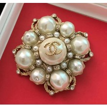 Chanel  Pearls Brooch A53168 White/Gold 2018