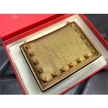 valentino SMALL ROCKSTUD METALLIC GRAINY CALFSKIN WALLET gold 2023