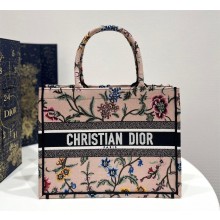 dior Natural Multicolor Raffia Embroidered with Dior Petites Fleurs medium book tote bag 2023