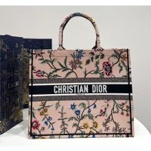 dior Natural Multicolor Raffia Embroidered with Dior Petites Fleurs large book tote bag 2023