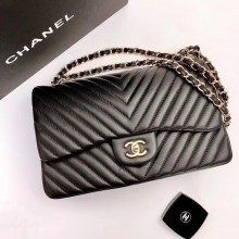 Chanel BLACK Chevron Medium Flap Bag in sheepskin With gold Hardware
