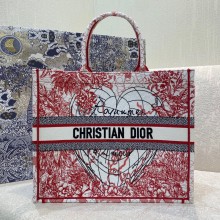 dior Red and White D-Royaume d'Amour Embroidery large book tote bag 2021