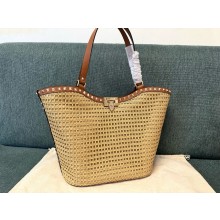 VALENTINO ROCKSTUD WOVEN RAFFIA SHOPPING BAG NATURAL/ALMOND 2024