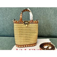 Valentino Garavani  mini Rockstud raffia shoulder bag 2024
