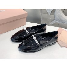 MIU MIU heel 1.5cm patent leather loafers with pearls black 2023