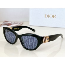 DIOR 30Montaigne B5U SUNGLASSES 03 2024