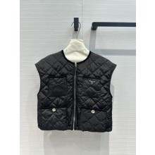 Prada Quilted light Re-Nylon vest 29X167 black 2024 