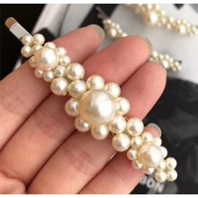 Simone Rocha Pearl Hair Barrette 05 2018