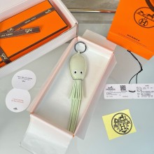 hermes poulple key ring mint green 2025