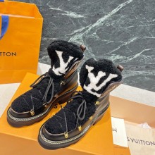 LOUIS VUITTON Beaubourg Ankle Boots 1A8CUQ black