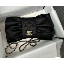 Chanel Clutch in Satin black AS4098 2023