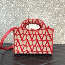 Valentino Garavani Le Troisième medium shopping bag in Toile Iconographe beige/red 2023