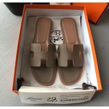 Hermes Oran Flat slippers in epsom leather elephant etain 02