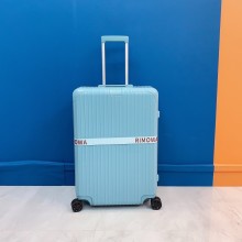 RIMOWA ESSENTIAL Cabin carry-on suitcase lake blue