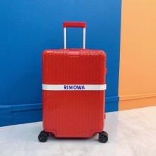 RIMOWA ESSENTIAL Cabin carry-on suitcase red