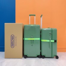 RIMOWA ESSENTIAL trunk plus large check-in suitcase bamboo green
