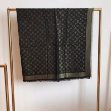 louis vuitton monogram lurex shawl 18
