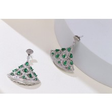 Bvlgari green diamonds earrings