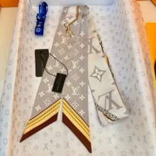 LOUIS VUITTON Ultimate Monogram BB Bandeau Beige Clair M77777 2025