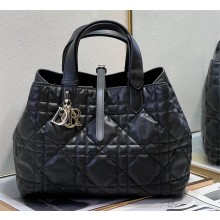 Dior medium Toujours Bag in Black Macrocannage Calfskin 2023