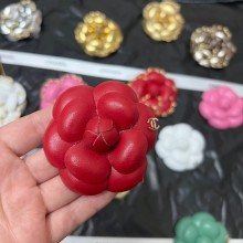 chanel camellia brooch 14 2023