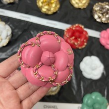 chanel camellia brooch 22 2023