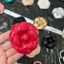 chanel camellia brooch 36 2023