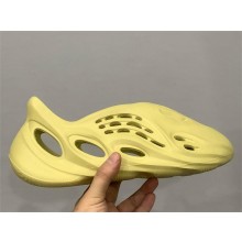 YEEZY FOAM RUNNER light yellow 2023