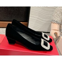 roger vivier velvet pumps with crystal buckle Black 2025