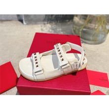 Valentino ROCKSTUD FLAT SANDAL IN NAPPA LEATHER white 2023