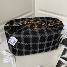 Chanel Maxi Hobo Bag in Wool Tweed AS3564 black/gray 2022