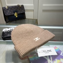 CELINE triomphe beanie in heritage cashmere sand  2023