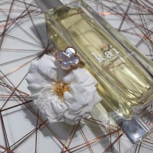 VAN CLEEF&ARPELS Magic Alhambra ring white