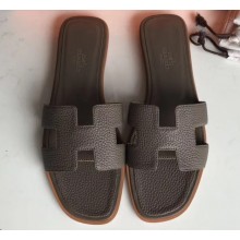Hermes Oran Flat Slipper Sandals in Togo Leather Etoupe