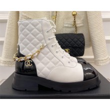 Chanel quilted Chain Lace-Ups ankle boots white 2023