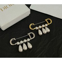 Dior CD pearls brooch 1116-03-2024