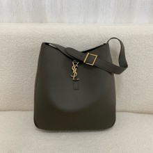 Saint Laurent le 5 à 7 supple large Bag in grained leather 753837 light musk(original quality)