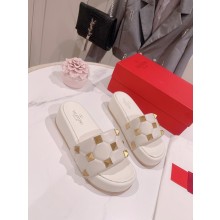 VALENTINO ROMAN STUD FLAT SLIDE SANDAL white
