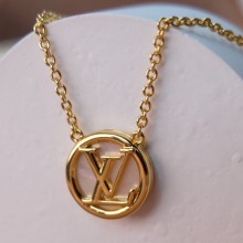 Louis Vuitton necklace Lv001