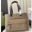 GUCCI Grosser GG Shopper beige  802166 2024
