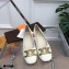 Tod's Heel 4.5cm Kate Pumps in leather with Chain White