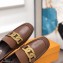 Tod's Heel 6cm Kate Pumps in leather with Chain Coffee