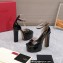 Valentino Heel 15.5cm platform 4cm Tan-Go Sandals in patent leather Black 2022