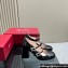 Roger Vivier Heel 8cm Trés Vivier Strass Buckle Mini Babies Ballerinas in Patent Leather Black 2024