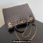 Bottega Veneta Medium Andiamo Intrecciato leather top handle Bag FONDANT With Chain 2024