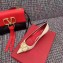 Valentino Heel 4cm VLOGO Calfskin Pumps Nude 2019